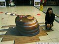 广州北京路惊现酒桶红酒立体画